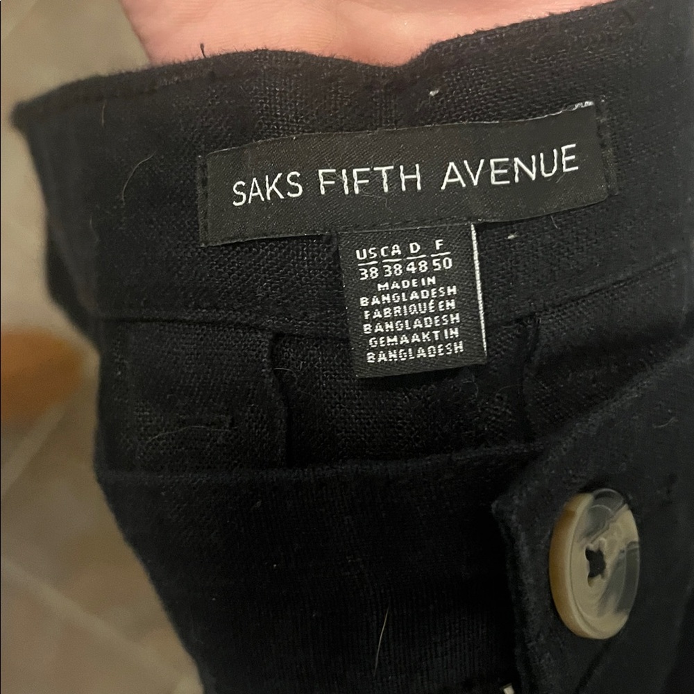 Saks Fifth Avenue Black linen slacks - Picture 2 of 3